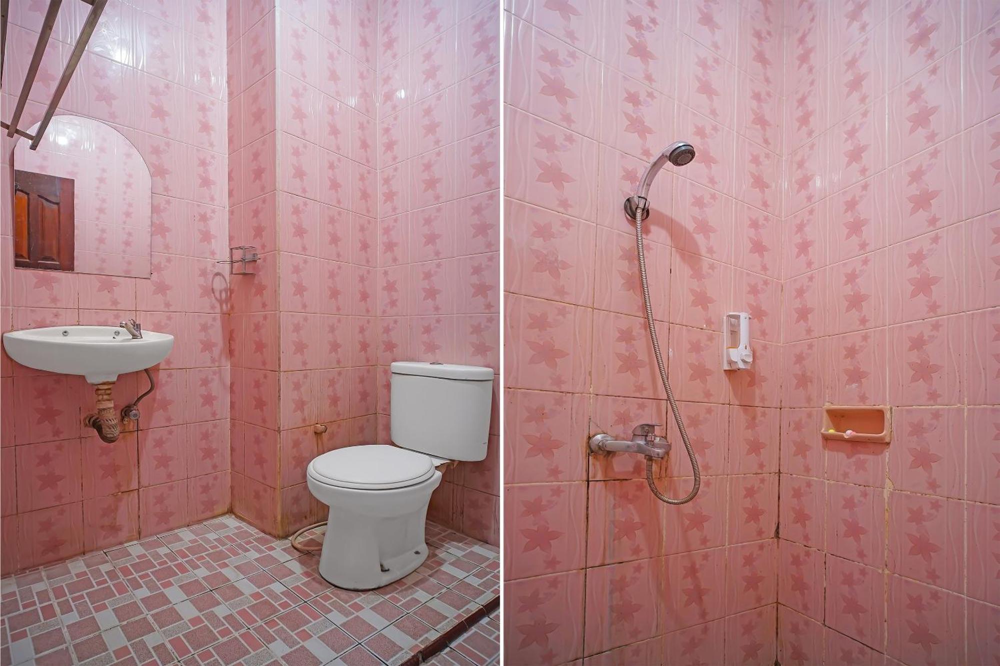 Oyo 92577 Hotel Sidikalang Near Kejaksaan Negeri Dairi 외부 사진